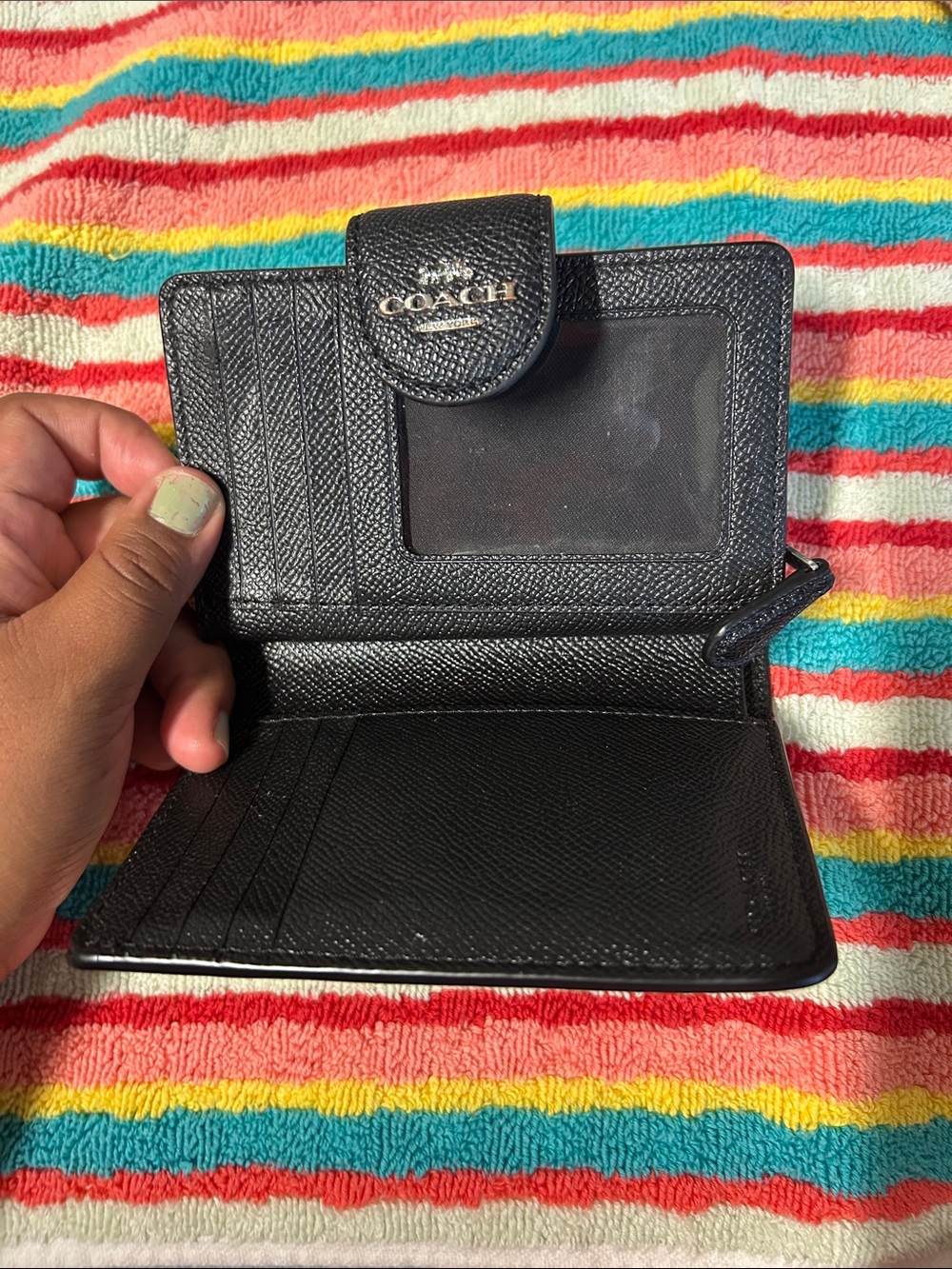 Coach Wallet - Picture 4 of 6